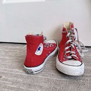 Converse - Red - Size 7